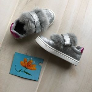 Glitter Fur Velcro Sneakers | Size 8